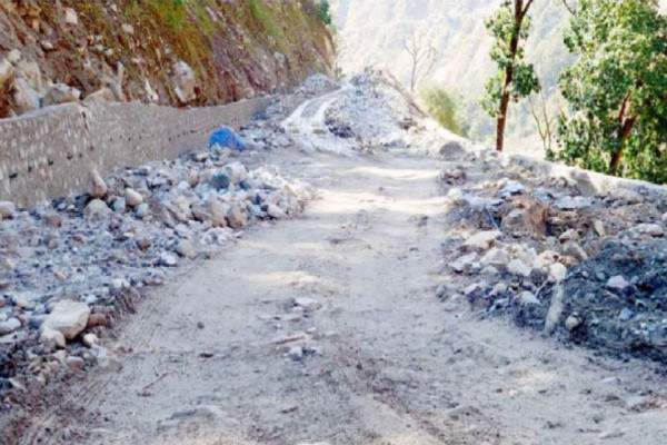 ३० हजार आयोजना अलपत्र